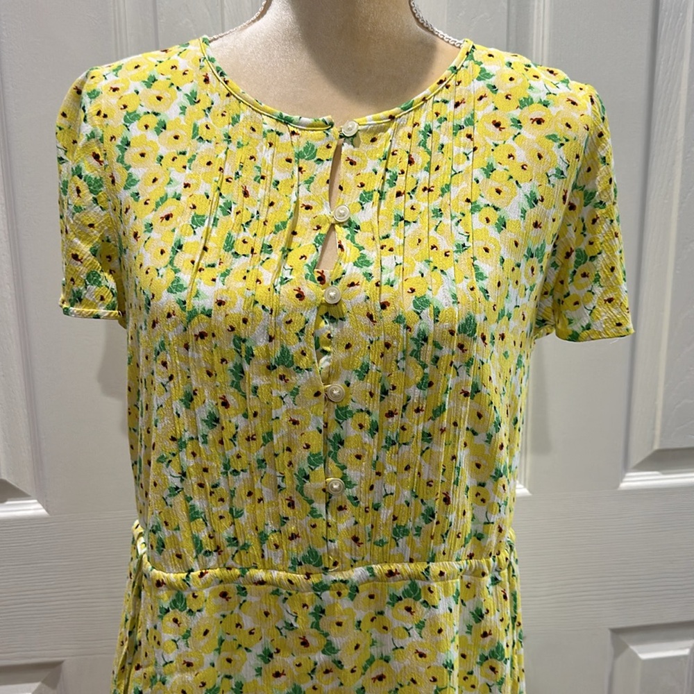 LOFT Floral Pintucked Side Tie Dress Small - Picture 2 of 14